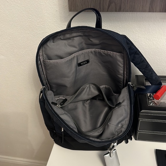 Tumi backpack - Picture 2 of 6
